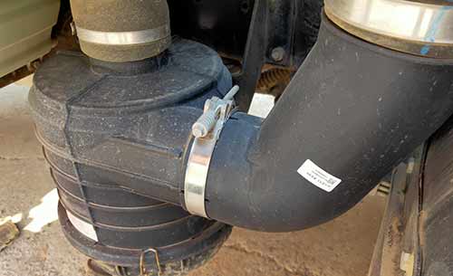 T型帶彈簧不銹鋼喉箍使用案例圖